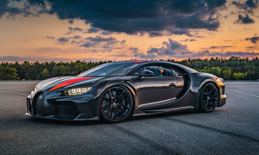 Bugatti Delivers Final 1578 bhp Chiron Super Sport 300+