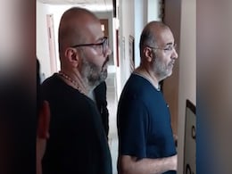 CBI की विशेष अदालत ने वधावन ब्रदर्स को 8 दिन की सीबीआई रिमांड पर भेजा CBI की विशेष अदालत ने वधावन ब्रदर्स को 8 दिन की सीबीआई रिमांड पर भेजा