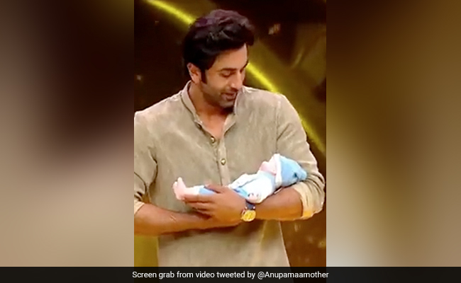Just Dad-To-Be Ranbir Kapoor Getting Parenting Tips From <i>Anupamaa</i> Star Rupali Ganguly