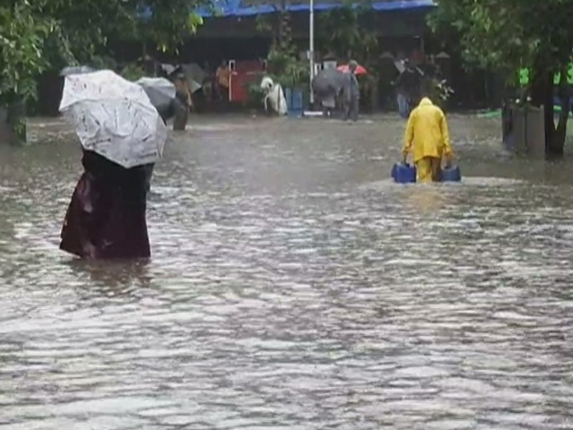 Why Mumbai Faces Waterlogging