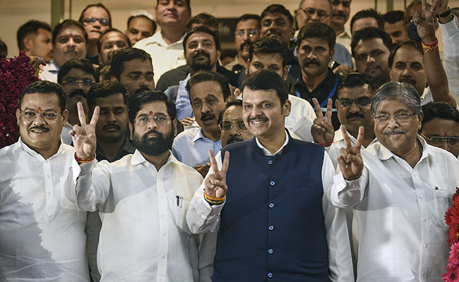 Eknath Shinde's Trust Vote Victory A "Stolen Majority": Team Thackeray