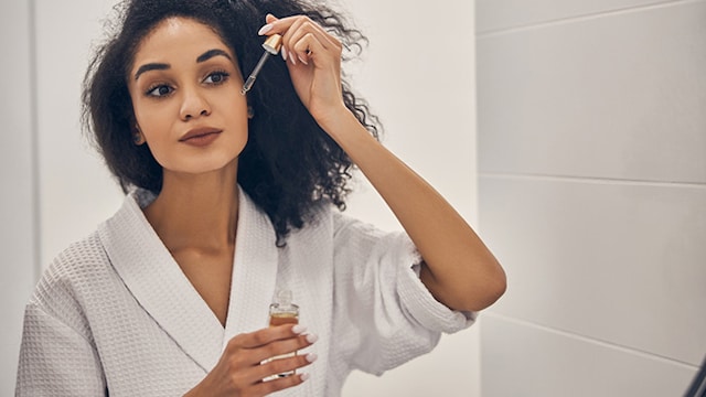 vitamin C is beneficial for the skin and reduces hyperpigmentation