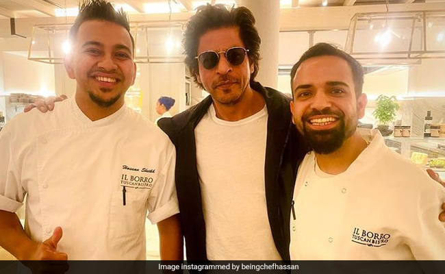 This Pic Of Shah Rukh Khan, In London For <i>Dunki</i>, Has Gone Viral