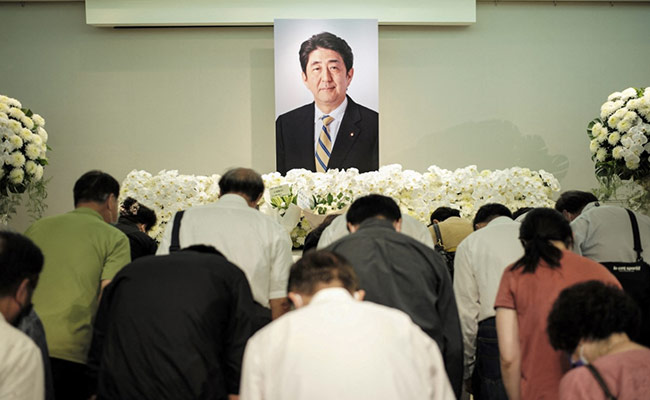 Japan : पूर्व प्रधानमंत्री Shinzo Abe का राजकीय अंतिम संस्कार विवादों में... विरोध का ये है कारण