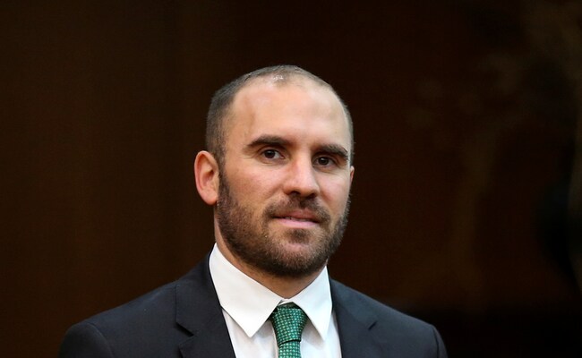 Argentina Crisis Builds As Economy Minister Resigns