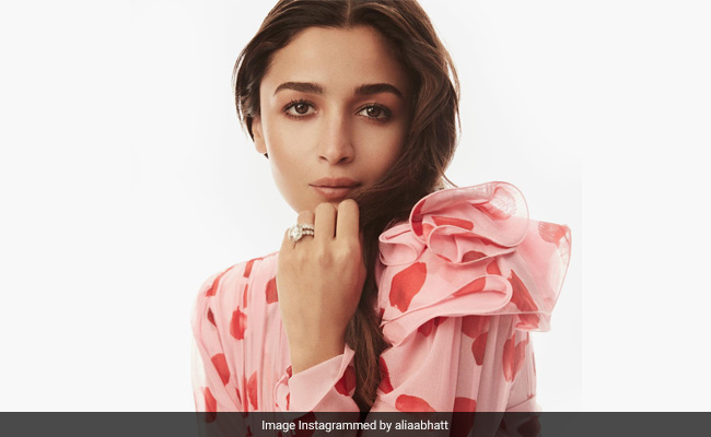 Alia Bhatt, Expecting A Baby, Won't "Give Attention To Nonsensical Things"