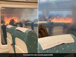 On Camera, Wildfire Surrounds Passenger Train In Spain Amid Europe's Heatwave On Camera, Wildfire Surrounds Passenger Train In Spain Amid Europe's Heatwave
