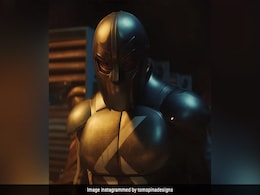 25 साल बाद लौटा सुपरहीरो, हाथ में हथौड़ा और दुश्मनों का यूं किया सफाया- आखिर कौन है ये सुपरस्टार 25 साल बाद लौटा सुपरहीरो, हाथ में हथौड़ा और दुश्मनों का यूं किया सफाया- आखिर कौन है ये सुपरस्टार