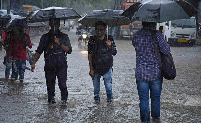 Mumbai Preps For More Rain, Cops Say "Travel Cautiously"