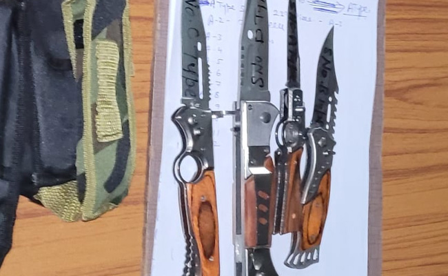 14,000 Banned Knives, Imported From China, Seized By Delhi Cops; 5 Arrested