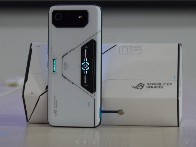 Asus ROG Phone 6 Pro First Look: Going Above And Beyond