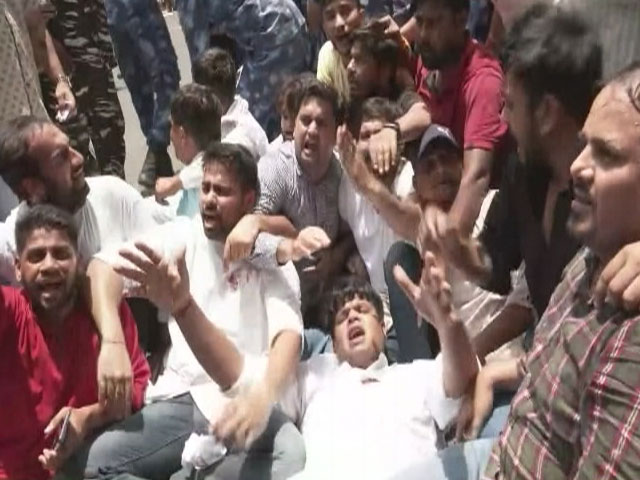 Congress Protest Over Probe Agency's Action Against Gandhis, Several Detained