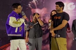<i>Liger</i> Trailer: "You Are The Man Of The Moment"- Karan Johar to Vijay Deverakonda <i>Liger</i> Trailer: "You Are The Man Of The Moment"- Karan Johar to Vijay Deverakonda