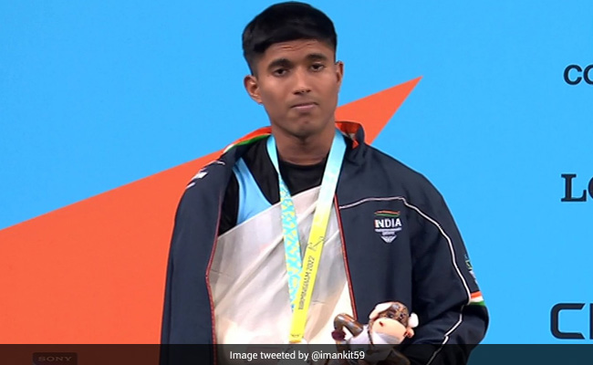 चोटिल होने पर के कारण गोल्ड जीतने से चूके संकेत, लेकिन ऐसे जीता भारतीयों का दिल