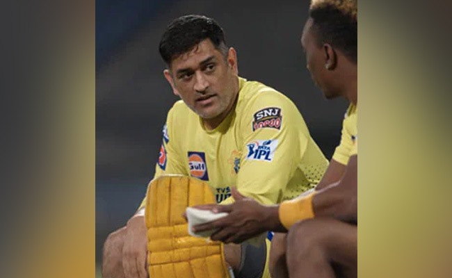 MS Dhoni Issued Notice By Supreme Court In Arbitration Proceedings Against Amrapali