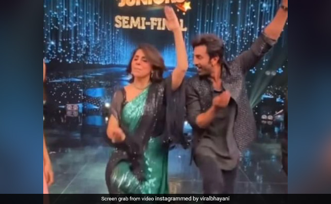 मां-बेटे की जोड़ी ने मचाया धमाल, रणबीर और नीतू कपूर ने साथ में किया डांस, फैन्स ने पूछा यह सवाल