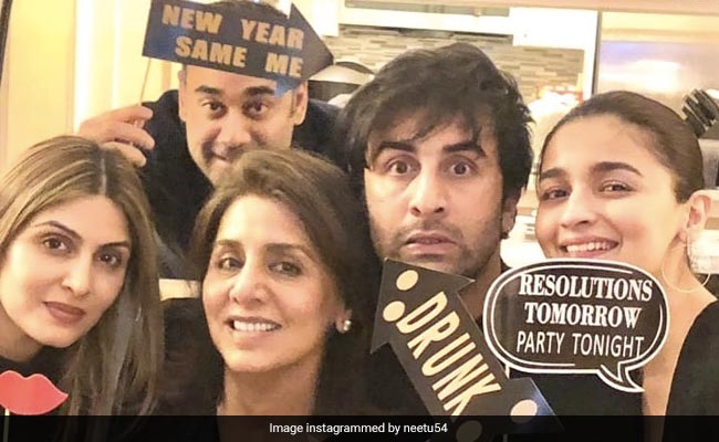 <i>Koffee With Karan 7</i>: Alia Bhatt On The Kapoors - "Everyone Does Everything Together"