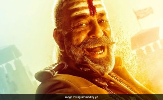 Even After Cancer Diagnosis, Sanjay Dutt Was "Working As If Nothing Happened," Recalls <i>Shamshera</i> Director