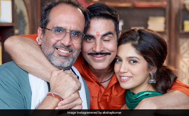 <i>Raksha Bandhan</i>:  Akshay Kumar Shares BTS Pics From A "Very Special Film"