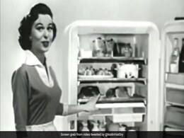 66 साल पुराने फ्रिज का Video हुआ वायरल, लोग बोले- हमारे Smart Fridge से ज्यादा बेहतर है ये...जानिए क्यों ? 66 साल पुराने फ्रिज का Video हुआ वायरल, लोग बोले- हमारे Smart Fridge से ज्यादा बेहतर है ये...जानिए क्यों ?