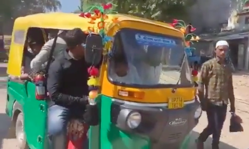 Police Stunned After Catching 27 Passengers In An Auto Rickshaw In UP