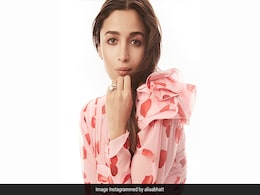 From Alia Bhatt To Deepika Padukone, These Celebrities Have The Most Stunning Wedding Rings From Alia Bhatt To Deepika Padukone, These Celebrities Have The Most Stunning Wedding Rings