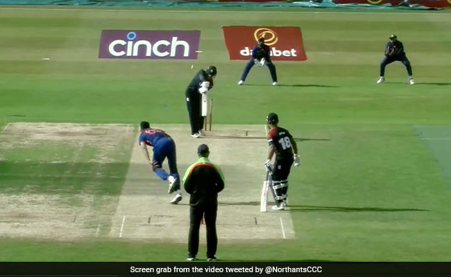  वार्मअप मैच में आवेश खान की गेंद की रफ्तार का कहर, बैटर को पल भर के लिए भी नहीं मिला संभलने का मौका, हो गया बोल्ड- Video