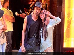 Inside Hrithik Roshan And Saba Azad's Paris Vacation Inside Hrithik Roshan And Saba Azad's Paris Vacation