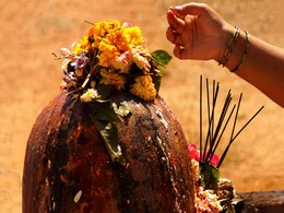 Sawan Fast: शुरू हो चुके हैं सावन के व्रत, जानिए दिनभर खुद को किस तरह रखा जाए हाइड्रेटेड Sawan Fast: शुरू हो चुके हैं सावन के व्रत, जानिए दिनभर खुद को किस तरह रखा जाए हाइड्रेटेड