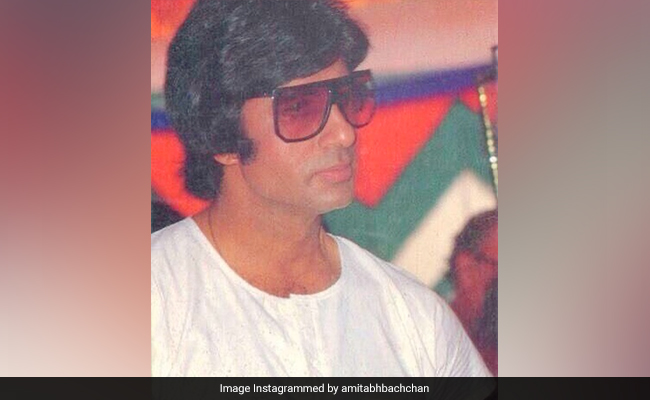 Amitabh Bachchan Wore These Sunglasses In The 70s. "Today's Stars" Wear Them Too