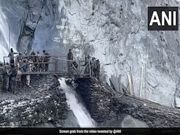 अमरनाथ यात्रा: सेना ने भूस्खलन से क्षतिग्रस्त हुए पुलों को रिकॉर्ड समय में फिर से निर्माण किया अमरनाथ यात्रा: सेना ने भूस्खलन से क्षतिग्रस्त हुए पुलों को रिकॉर्ड समय में फिर से निर्माण किया