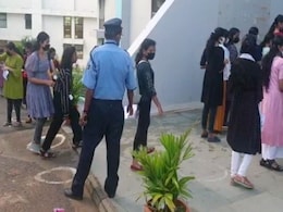 UGC NET 2024 परीक्षा कल, 360 परीक्षा केंद्रों पर तैयारी पूरी, नेट परीक्षा के लिए गाइडलाइन्स जारी  UGC NET 2024 परीक्षा कल, 360 परीक्षा केंद्रों पर तैयारी पूरी, नेट परीक्षा के लिए गाइडलाइन्स जारी