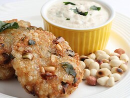 Sawan Ka Somwar 2022: Try This Vrat-Friendly Sabudana Vada Cutlet And Hari Chutney (Recipe Video Inside)