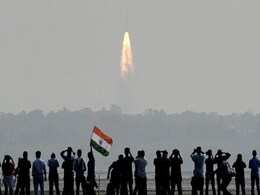 अब भारत भी करेगा अंतरिक्ष की सैर, ISRO तैयार कर रहा है स्पेस टूरिस्ट फ्लाइट, 7 दिन रह सकेंगे लोग अब भारत भी करेगा अंतरिक्ष की सैर, ISRO तैयार कर रहा है स्पेस टूरिस्ट फ्लाइट, 7 दिन रह सकेंगे लोग