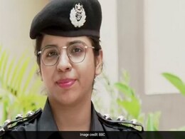 मिलिए पाकिस्तान की पहली हिंदू महिला डीएसपी मनीषा रुपेता से, इनकी कहानी सभी के लिए प्रेरणा है मिलिए पाकिस्तान की पहली हिंदू महिला डीएसपी मनीषा रुपेता से, इनकी कहानी सभी के लिए प्रेरणा है