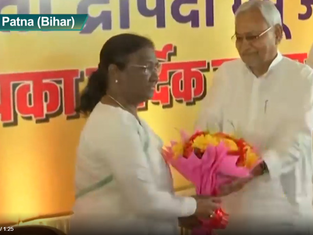 NDA Presidential Candidate Draupadi Murmu Meets Nitish Kumar