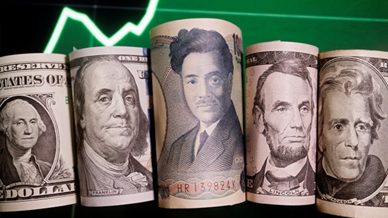 SBI Report Estimates The Impact Of Trump Tariffs On American Economy