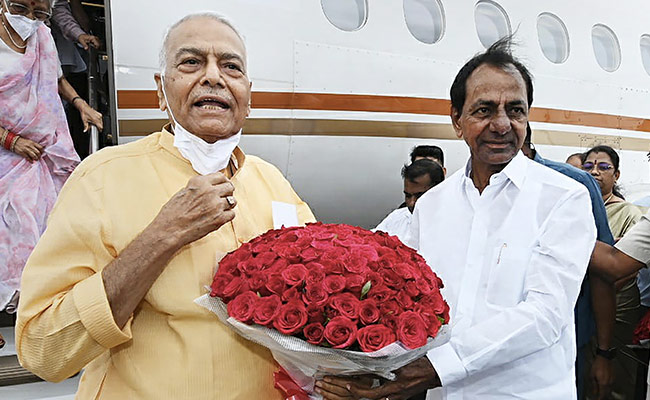 KCR's "All Talk, No Work" Jab Ahead Of PM's Hyderabad Trip For BJP Meet