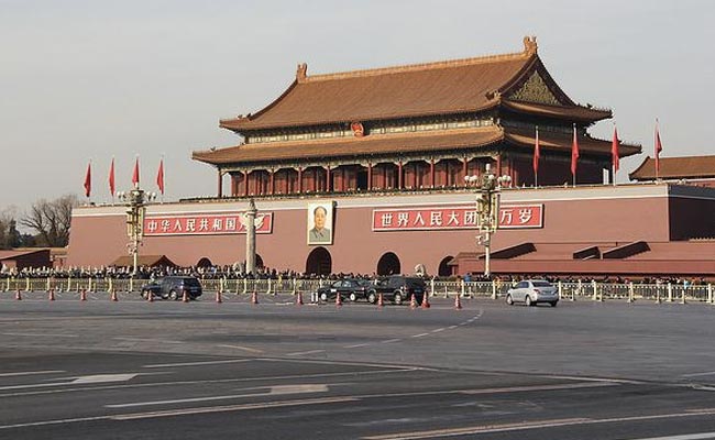 China Sanctions 2 American Officials In Response To US Action Over Tibet