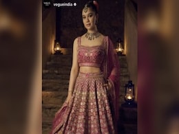 Sara Tendulkar अनीता डोंगरे के डिजाइन किए हुए लहंगे में लग रही हैं बेहद खूबसूरत, यहां जानिए क्या है ऐसा खास उनके लुक में Sara Tendulkar अनीता डोंगरे के डिजाइन किए हुए लहंगे में लग रही हैं बेहद खूबसूरत, यहां जानिए क्या है ऐसा खास उनके लुक में