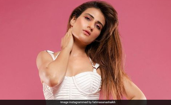 फातिमा सना शेख ने शुरू की 'सैम बहादुर' की तैयारी, मेघना गुलज़ार के साथ शेयर की तस्वीर 