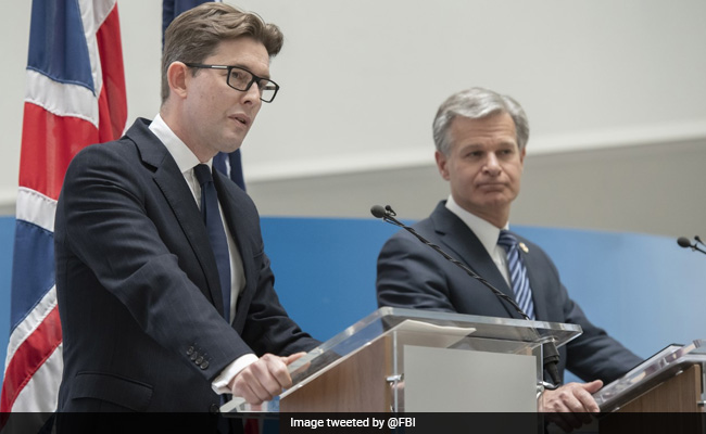 UK's Spy Agency, FBI Bosses Flag China Threat  In Rare Joint Address