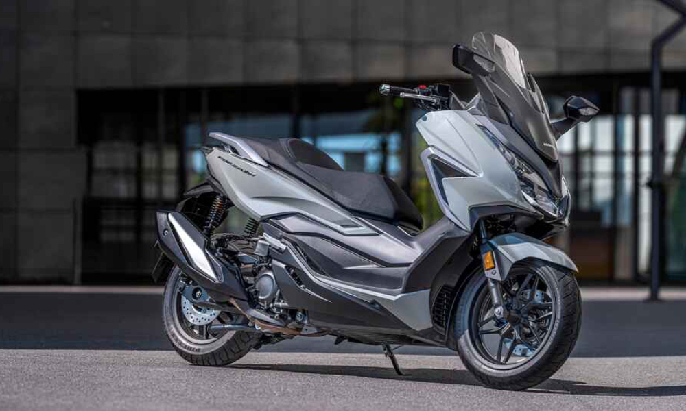 Honda To Debut New Big Wing Motorcycle On August 8