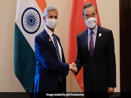 India-China के विदेश मंत्रियों की G20 Summit से इतर एक घंटा हुई बात, गर्म रहा LAC का मुद्दा India-China के विदेश मंत्रियों की G20 Summit से इतर एक घंटा हुई बात, गर्म रहा LAC का मुद्दा