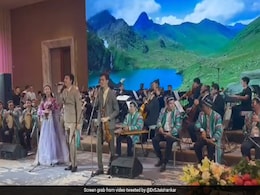 Watch: Band Sings <i>'Bol Radha Bol'</i> At Shanghai Grouping Meet In Uzbekistan Watch: Band Sings <i>'Bol Radha Bol'</i> At Shanghai Grouping Meet In Uzbekistan