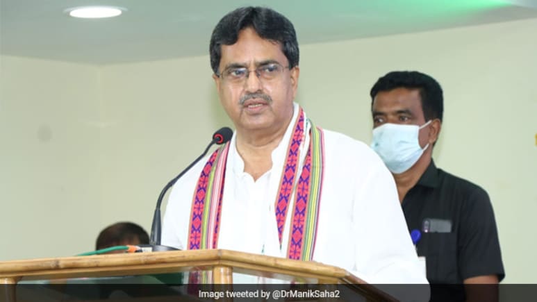 लखनऊ पहुंचे त्रिपुरा की सीएम की सुरक्षा में सेंध, मिलने पहुंचा फर्जी आईआरएस गिरफ्तार