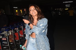 Ileana D'Cruz Checks Into Mumbai Ileana D'Cruz Checks Into Mumbai