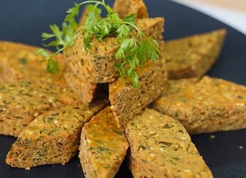 Maharashtrian Snack Recipe: How To Make Maharashtrian Kothimbir Vadi In 15 mins Maharashtrian Snack Recipe: How To Make Maharashtrian Kothimbir Vadi In 15 mins