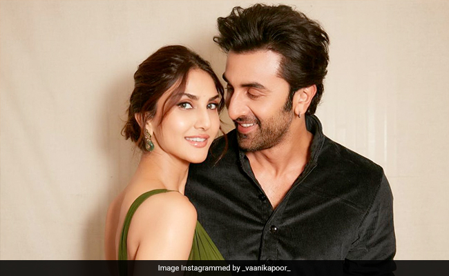 <i>Shamshera</i> Stars Ranbir Kapoor And Vaani Kapoor's Another Photo Album Is Setting The Internet Ablaze