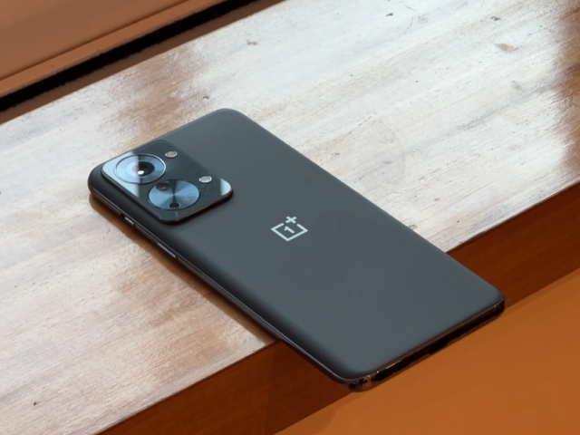 OnePlus Nord 2T 5G: The Perfect Mid-Ranger?